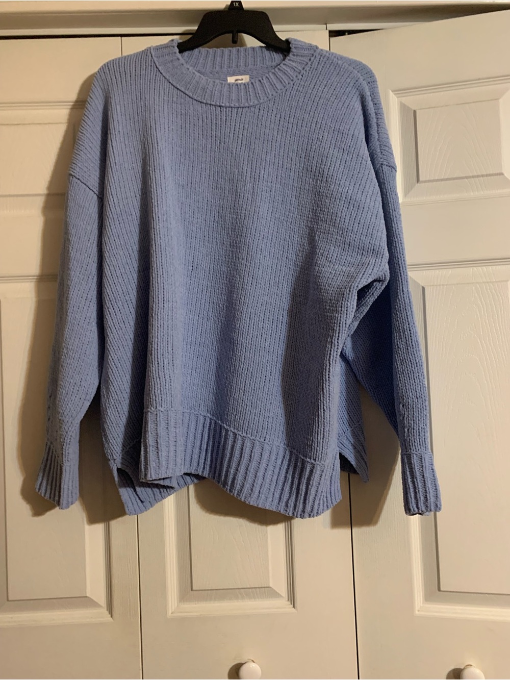 NWT Aerie size large Dusty Blue Crewneck Knit Sweater